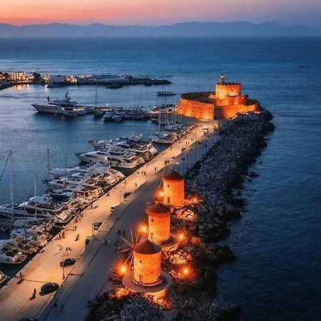 מלון דירות Florida & - Adults Only