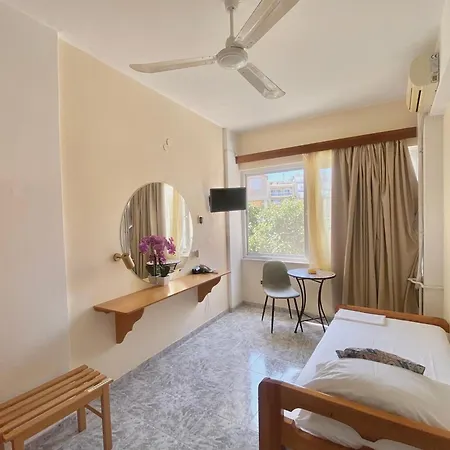 Florida & - Adults Only 아파트호텔 Rhodes City