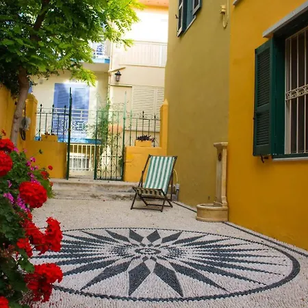 Ξενοδοχείο με διαμερίσματα Florida & - Adults Only 2*