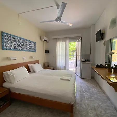 아파트호텔 Florida & - Adults Only 2*